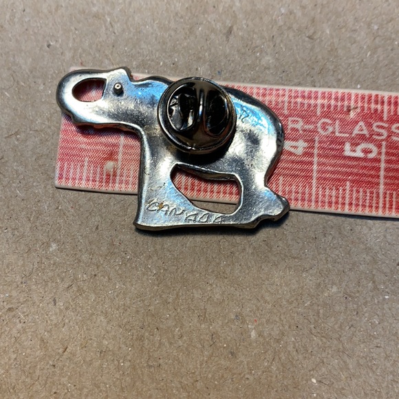 vintage pewter elephant lapel pin brooch . Made in Canada ๐จ๐ฆ unisex - Picture 7 of 8